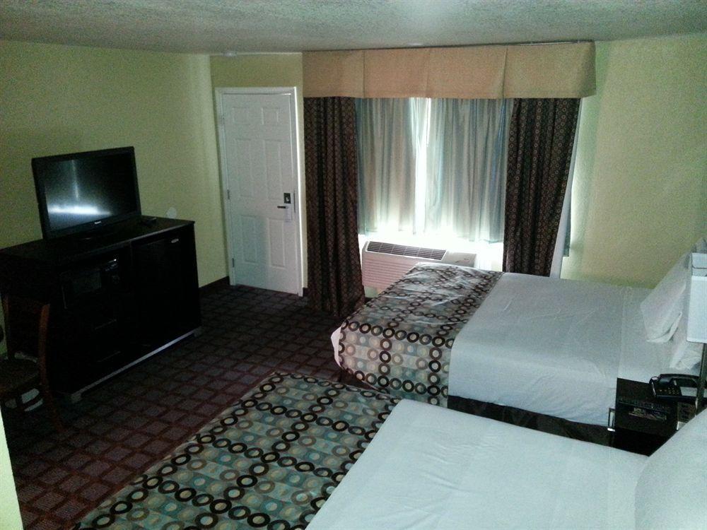 Avenue Inn Downtown District Slo サンルイスオビスポ エクステリア 写真